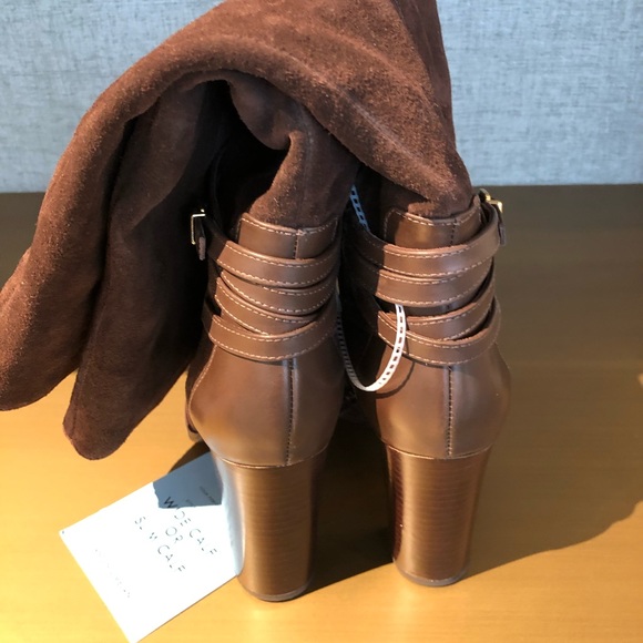 Brown suede boots - Picture 3 of 6